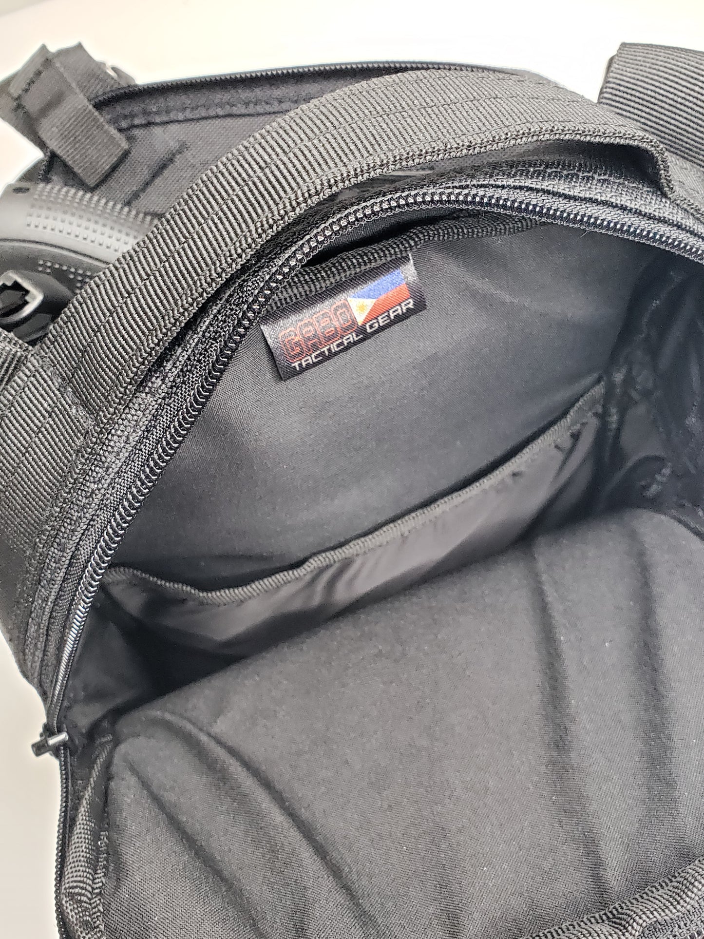 Sling bag v2, ccw sling bag, conceal carry purse, conceal carry fanny pack, conceal carry. (right handed)